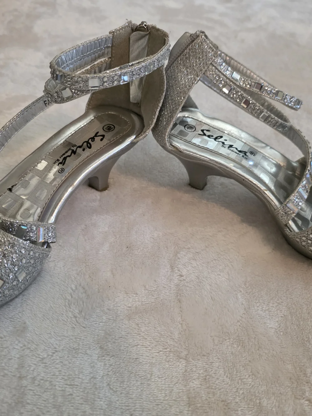 N/A kids sandal